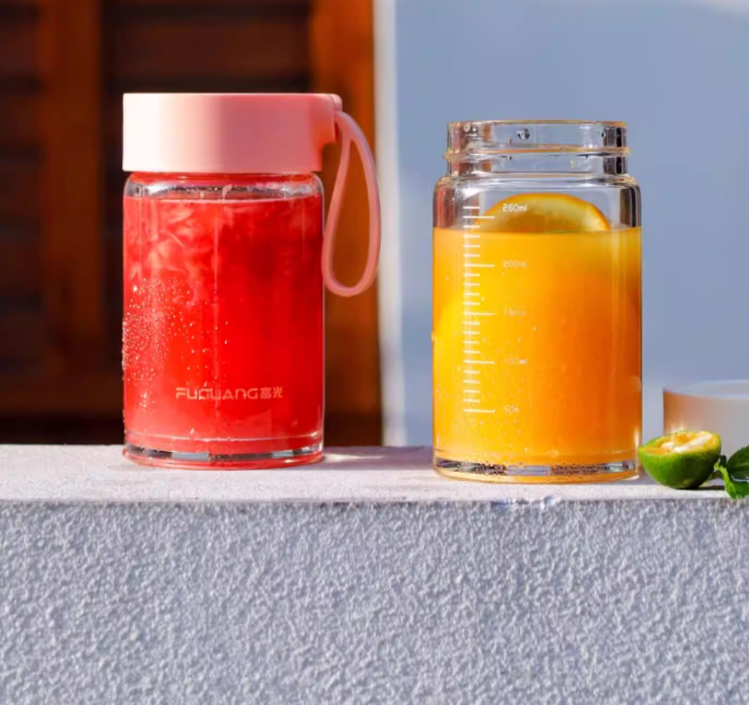 Borosilicate Glass Travel Mug with Insulated Sleeve & Integrated Handle